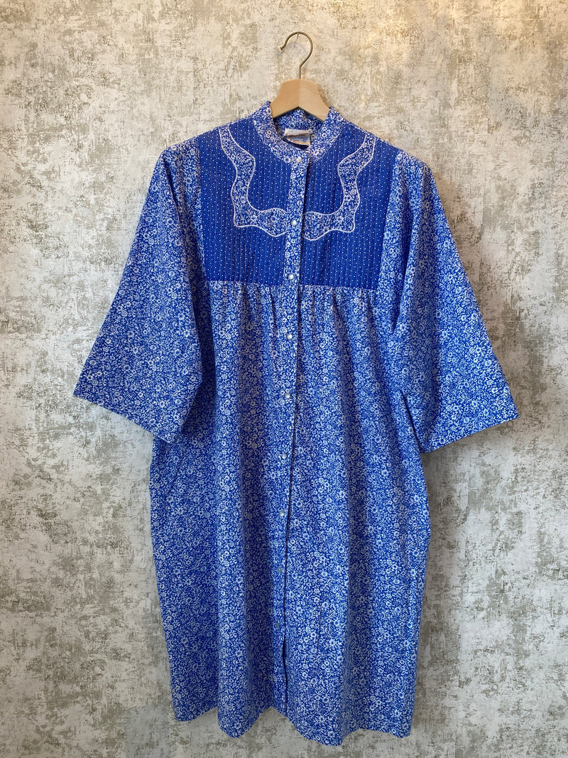 1970s Floral Semi-Quilted Housedress