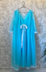 Gorgeous 1960s Chiffon Peignoir Set